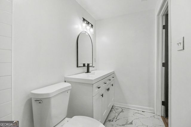 2160 Dowdell Drive, Atlanta, GA 30341