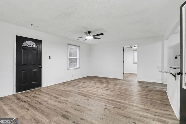 2160 Dowdell Drive, Atlanta, GA 30341