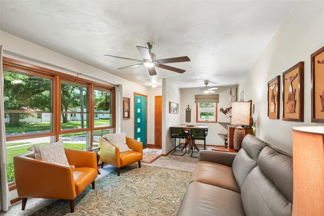 805 N J Street, Indianola, IA 50125
