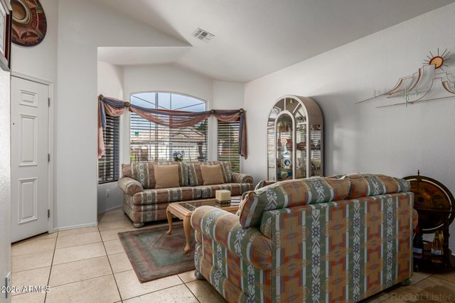 891 W TREMAINE Avenue, Gilbert, AZ 85233