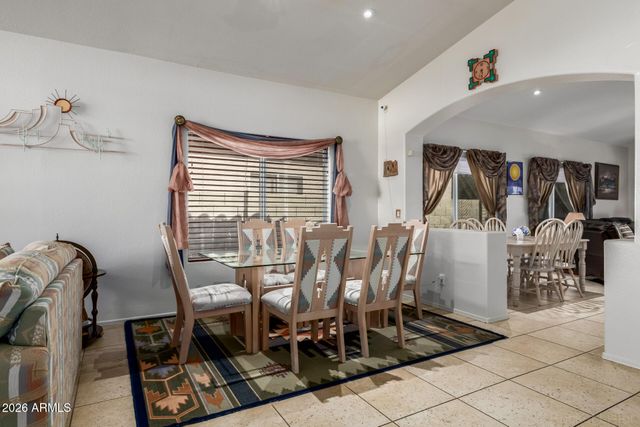 891 W TREMAINE Avenue, Gilbert, AZ 85233