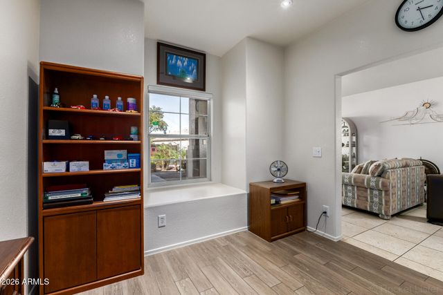 891 W TREMAINE Avenue, Gilbert, AZ 85233