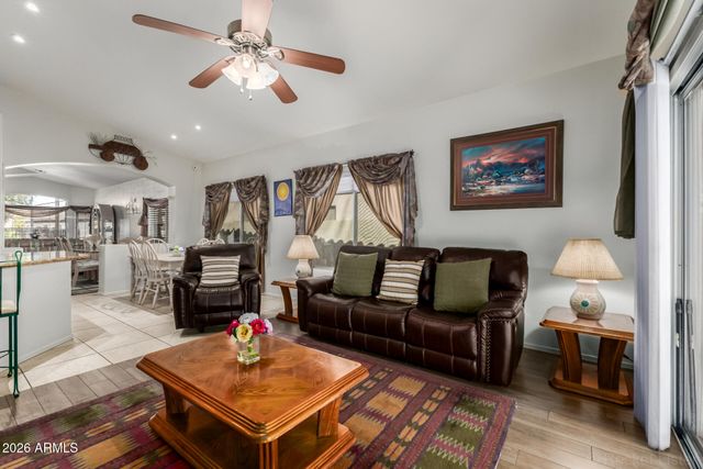 891 W TREMAINE Avenue, Gilbert, AZ 85233