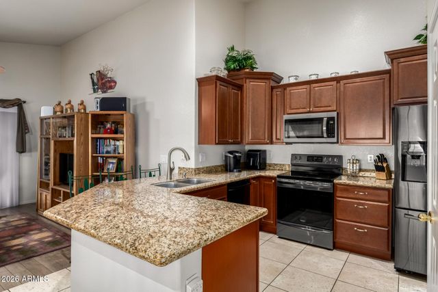 891 W TREMAINE Avenue, Gilbert, AZ 85233