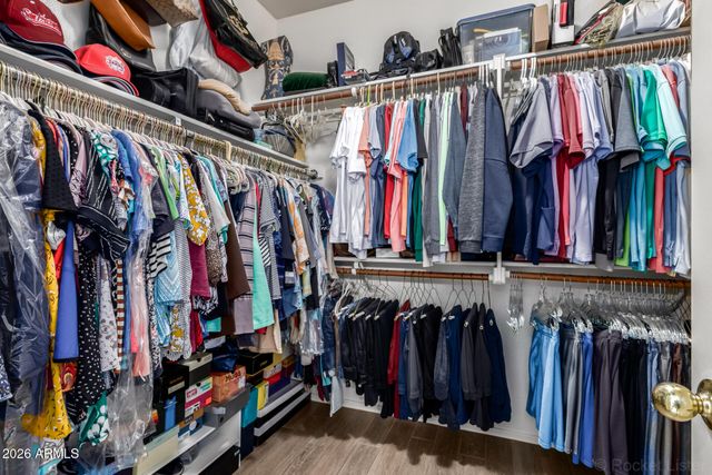 891 W TREMAINE Avenue, Gilbert, AZ 85233