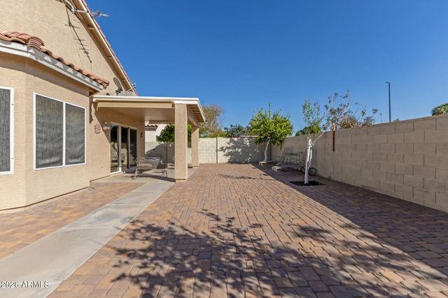 891 W TREMAINE Avenue, Gilbert, AZ 85233
