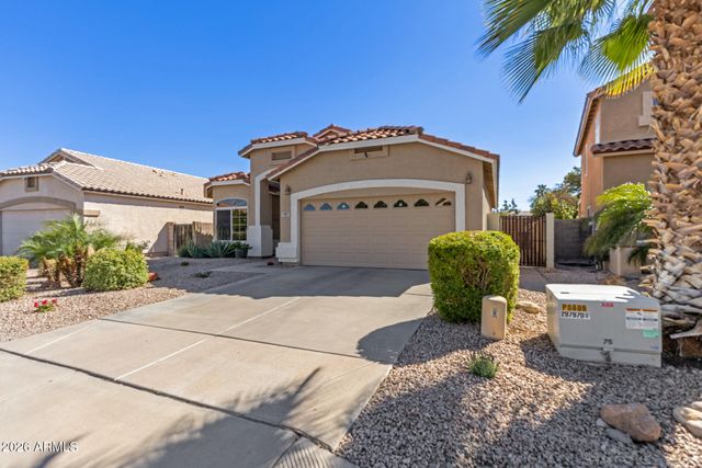 891 W TREMAINE Avenue, Gilbert, AZ 85233