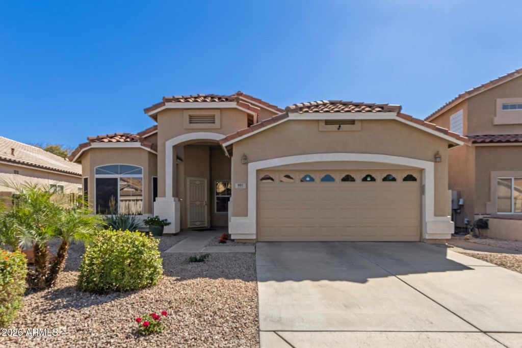 891 W TREMAINE Avenue, Gilbert, AZ 85233