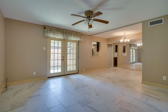 2809 Lineville Drive 105, Farmers Branch, TX 75234