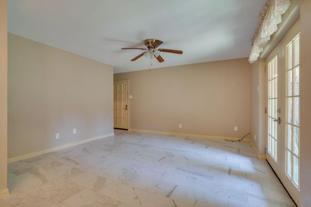 2809 Lineville Drive 105, Farmers Branch, TX 75234