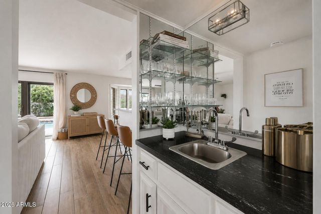 5001 E REDFIELD Road, Scottsdale, AZ 85254