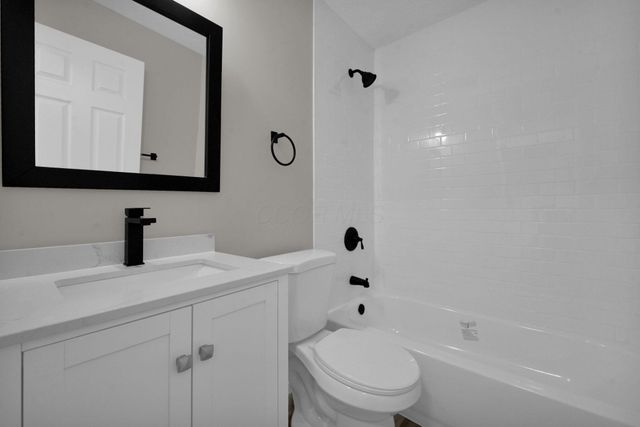 3767 Bradford Drive, Hilliard, OH 43026