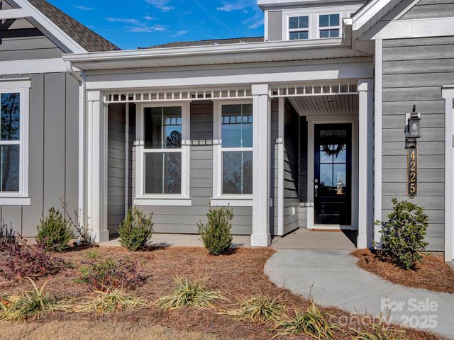 4225 Honey Locust Drive, Charlotte, NC 28215