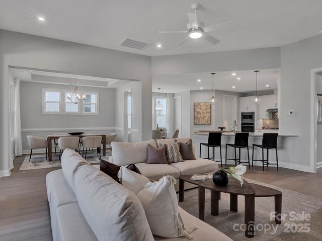 4225 Honey Locust Drive, Charlotte, NC 28215