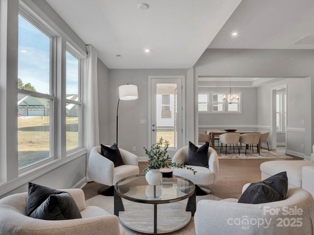 4225 Honey Locust Drive, Charlotte, NC 28215