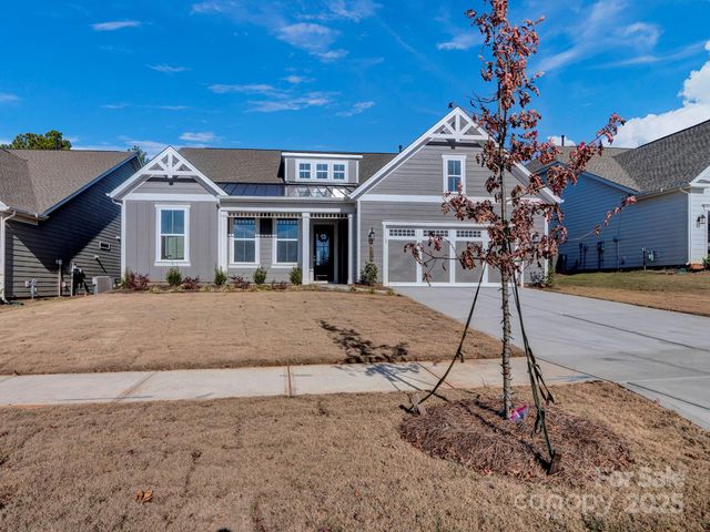 4225 Honey Locust Drive, Charlotte, NC 28215