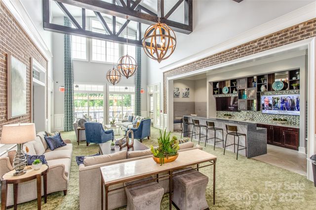 4225 Honey Locust Drive, Charlotte, NC 28215