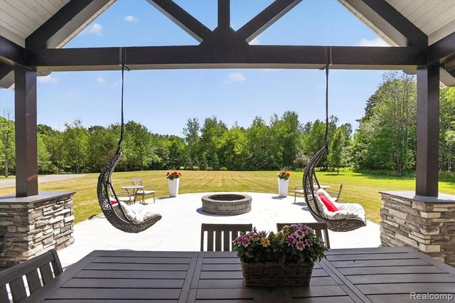10500 W Grand River Road, Fowlerville, MI 48836
