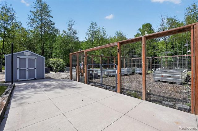 10500 W Grand River Road, Fowlerville, MI 48836