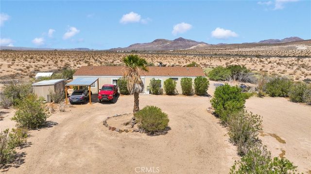 37132 Coyote Lake Rd, Newberry Springs, CA 92398