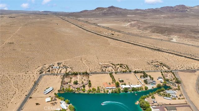 37132 Coyote Lake Rd, Newberry Springs, CA 92398