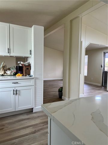 37132 Coyote Lake Rd, Newberry Springs, CA 92398