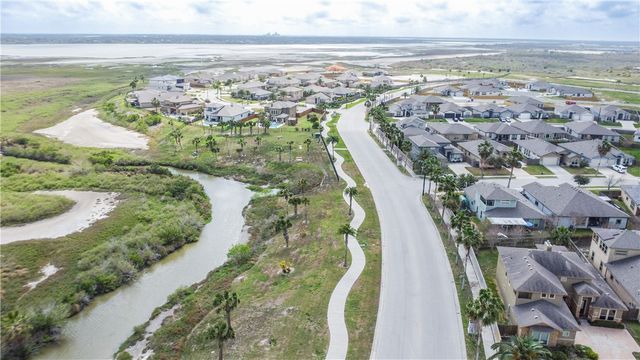 3141 Piranha Dr, Corpus Christi, TX 78414