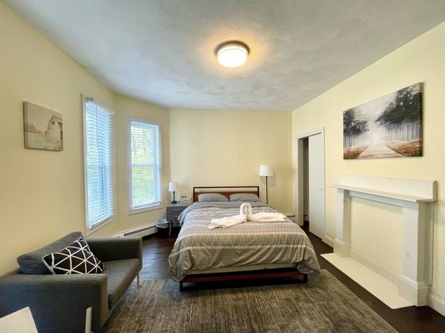 11A Bowdoin Avenue 2B, Boston, MA 02121