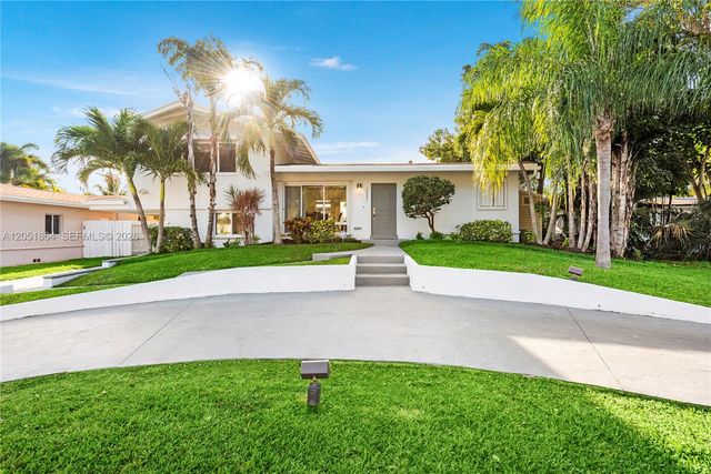 2531 Key Largo Ln, Fort Lauderdale, FL 33312