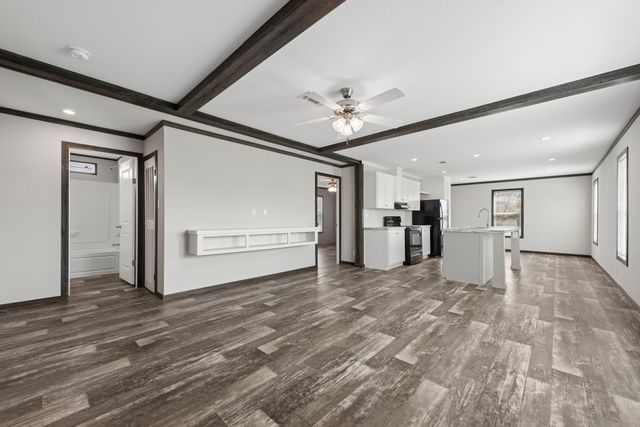 817 Thicket Trail, Granbury, TX 76048