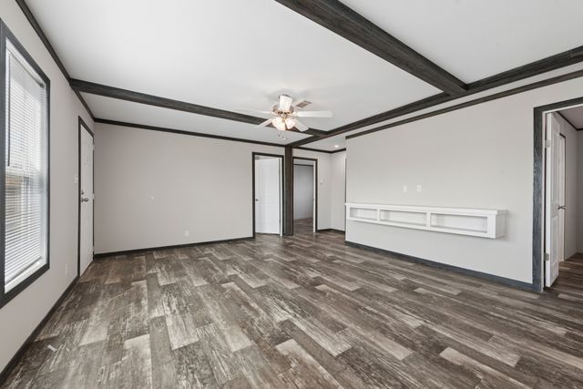 817 Thicket Trail, Granbury, TX 76048