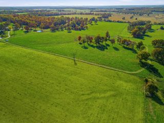 000 County Road 7520, Moody, MO 65777