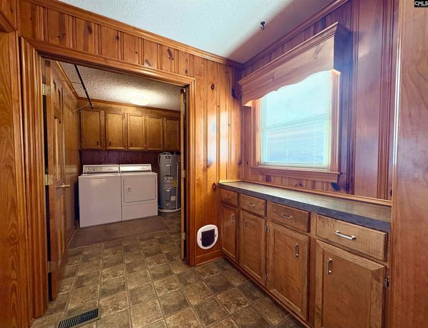 6511 Augusta Hwy, Leesville, SC 29070