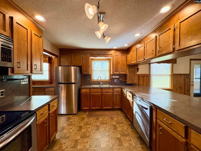 6511 Augusta Hwy, Leesville, SC 29070