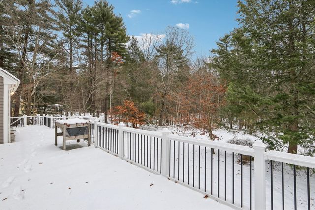 3 Highlander Drive, North Hampton, NH 03862