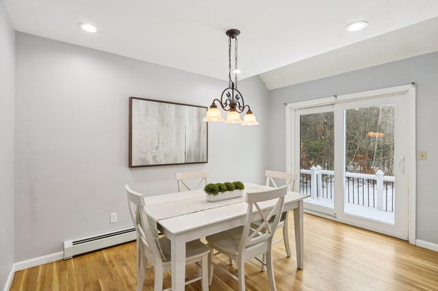 3 Highlander Drive, North Hampton, NH 03862