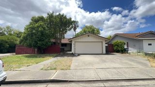 257 Holly Dr, Fairfield, CA 94533