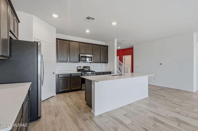 10498 W Beaman Lane, Marana, AZ 85653