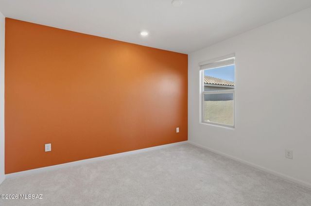 10498 W Beaman Lane, Marana, AZ 85653