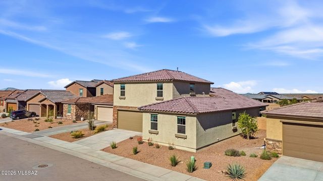 10498 W Beaman Lane, Marana, AZ 85653