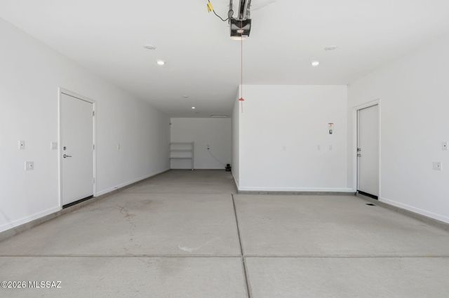 10498 W Beaman Lane, Marana, AZ 85653