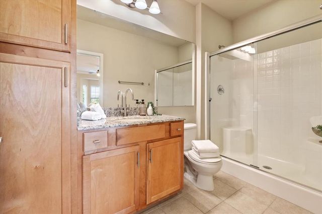 2678 McKnight Crossing Court, Rock Hill, MO 63124