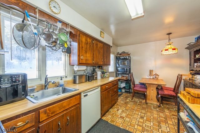 138 Bartley Flanders Rd, Mount Olive Twp., NJ 07836