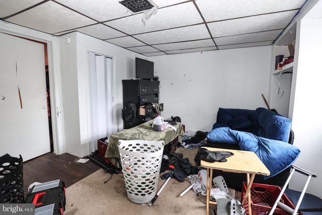 8 S 19TH ST, Pottsville, PA 17901