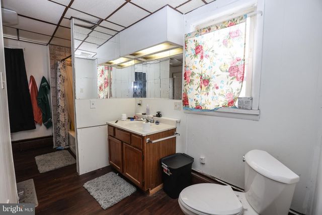 8 S 19TH ST, Pottsville, PA 17901