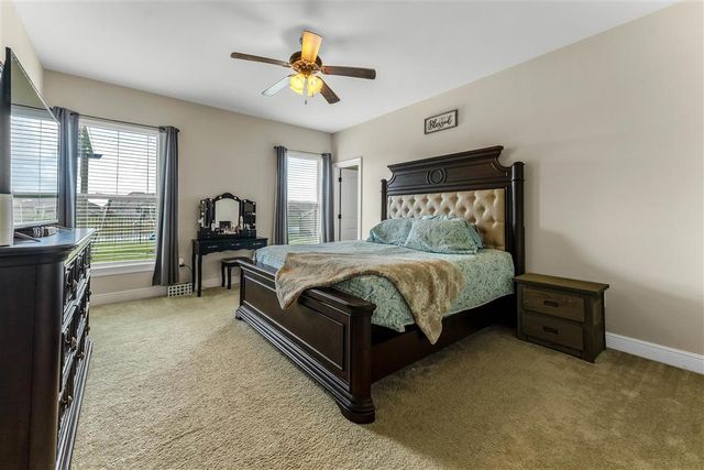 1859 Poeyfarre Drive, Lake Charles, LA 70611