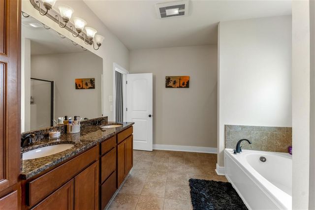 1859 Poeyfarre Drive, Lake Charles, LA 70611