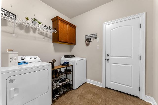 1859 Poeyfarre Drive, Lake Charles, LA 70611