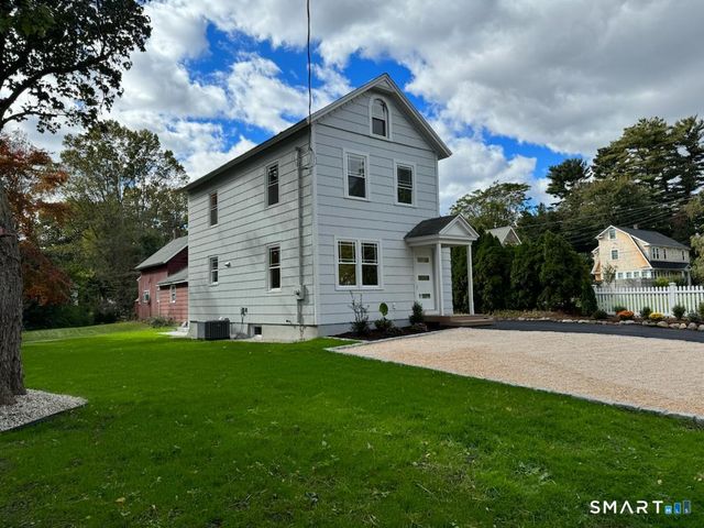 429 Round Hill Road, Fairfield, CT 06824