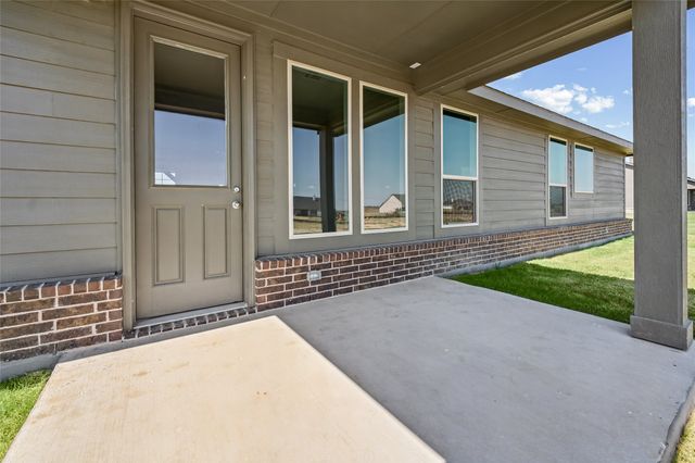 118 Sunny Side Road, Valley View, TX 76272